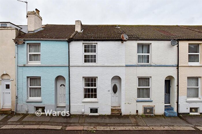 2 Bedroom Terraced House For Sale In Tower Hill, Dover, Kent, CT17