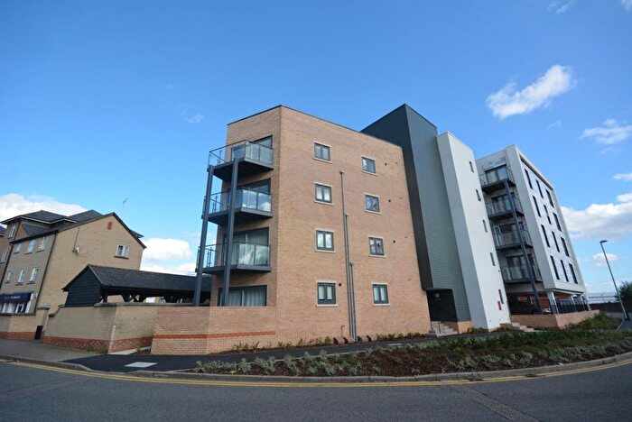 2 Bedroom Flat To Rent In Wharf Road, Chelmsford, CM2