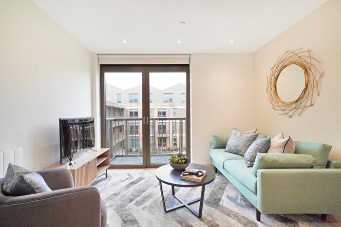 1 Bedroom Apartment To Rent In The Oakgate, KT22