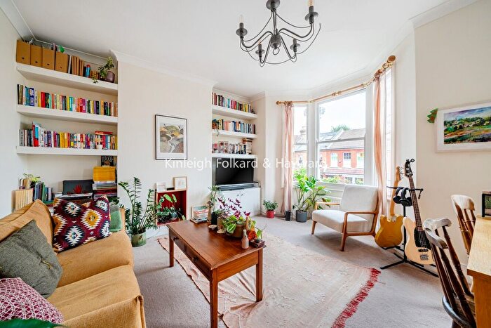 2 Bedroom Flat To Rent In Landrock Road, Crouch End, London, N8