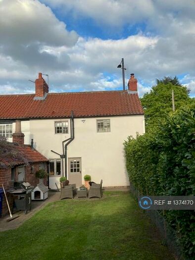 2 Bedroom Semi-Detached House To Rent In Northgate, Tickhill, Doncaster, DN11