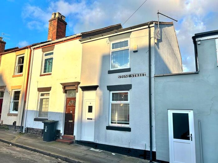 2 Bedroom Terraced House To Rent In Stone Street, Penkhull, Stoke-On-Trent, ST4