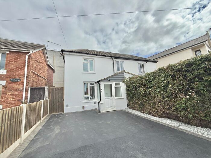 3 Bedroom Semi-Detached House To Rent In Brassey Road, Bournemouth, BH9