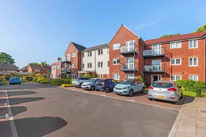 1 Bedroom Flat For Sale In Longwick Road, Princes Risborough, HP27