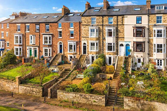 4 Bedroom Town House For Sale In Esk Terrace, Whitby, YO21
