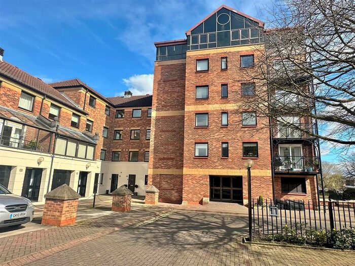 1 Bedroom Flat To Rent In Postern Close, Bishops Wharf, YO23