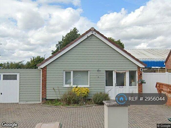 2 Bedroom Bungalow To Rent In Robert Close, Coventry, CV3