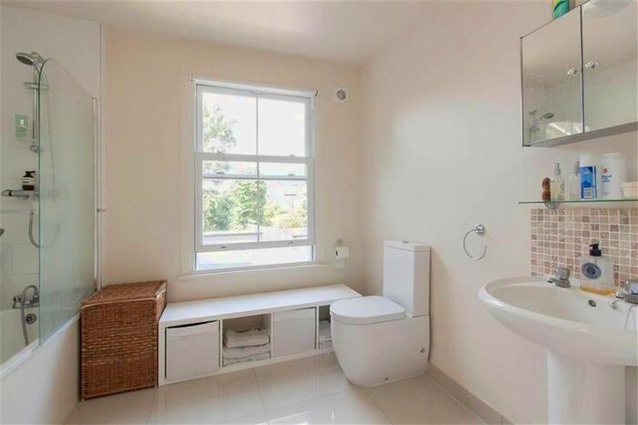 2 Bedroom Flat To Rent In Milton Road, Acton Central, W3