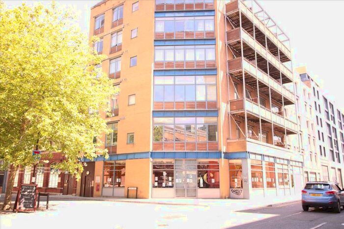 3 Bedroom Apartment To Rent In Thomas Lane Apartments, Thomas Lane, Bristol, BS1