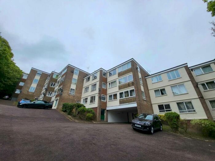 2 Bedroom Apartment To Rent In Richmond Court, Luton, LU2