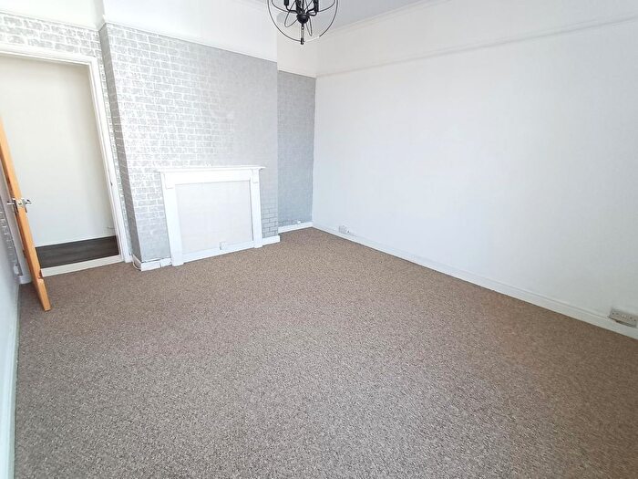 3 Bedroom Flat To Rent In Leighdom House, High Street, Herne Bay, CT6