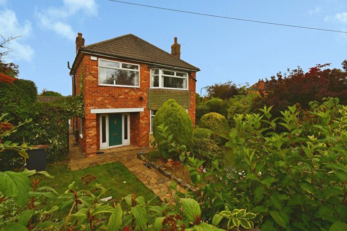 3 Bedroom Detached House For Sale In Harrogate Road, Ripon, HG4