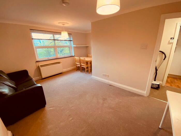 1 Bedroom Flat To Rent In Queens Avenue, Muswell Hill, N10