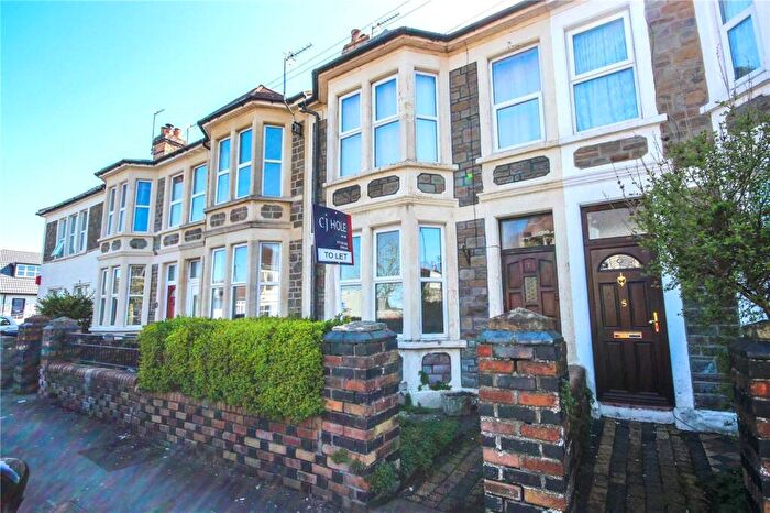 2 Bedroom House To Rent In Victoria Road, Hanham, Bristol, BS15