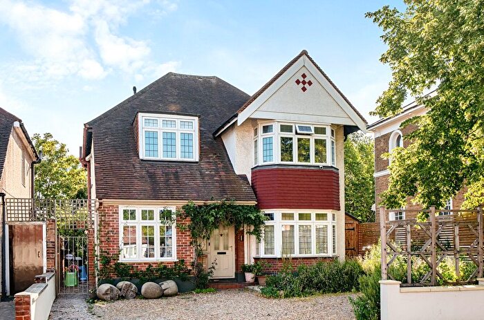 4 Bedroom Detached House For Sale In Lancaster Road, London, SE25