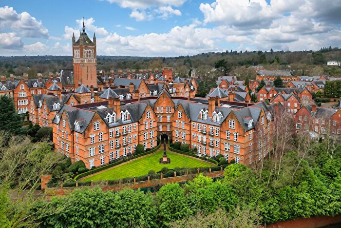 3 Bedroom Flat For Sale In Gillespie House, Holloway Drive, Virginia Water, GU25