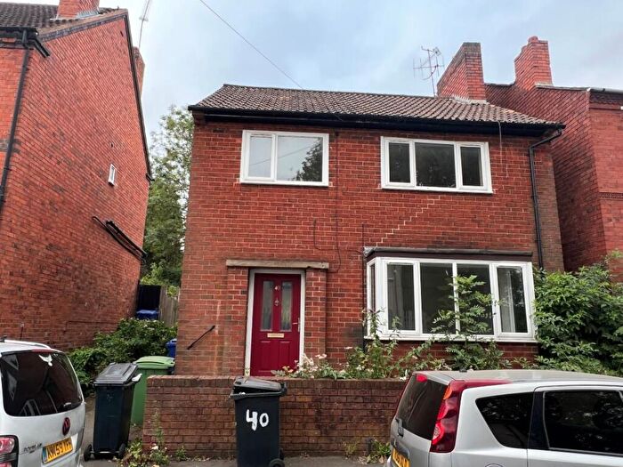 3 Bedroom Detached House For Sale In Valley Road, Lye, Stourbridge, DY9