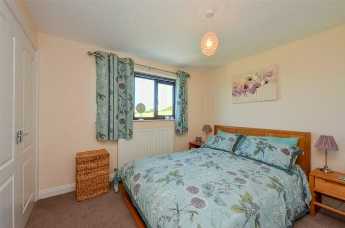 2 Bedroom End Of Terrace House For Sale In Bryn Y Fedwen, Llandudno, Conwy, LL30