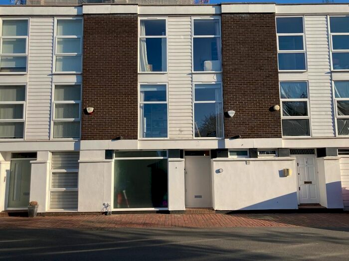 4 Bedroom Town House To Rent In Elliott Square, Primrose Hill, NW3