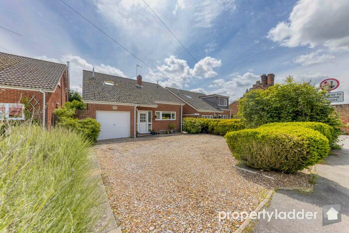 3 Bedroom Detached House For Sale In Ollands Road, Reepham, Norfolk, NR10