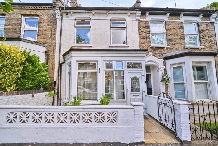 4 Bedroom Terraced House For Sale In Park Grove, London, E15