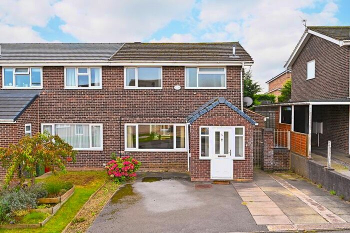 3 Bedroom Semi-Detached House For Sale In Ashford Road, Dronfield Woodhouse, Dronfield, S18