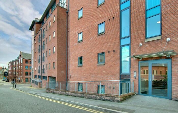 4 Bedroom Flat To Rent In Rialto, Newcastle Upon Tyne, NE1