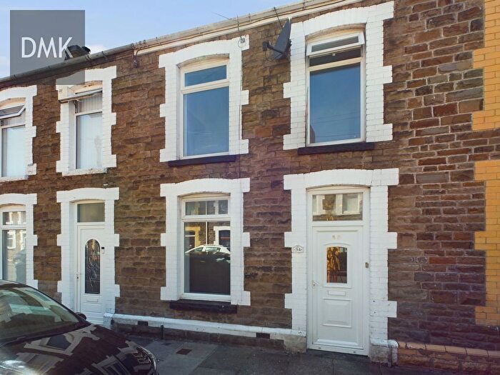 3 Bedroom Terraced House To Rent In Penrhiwtyn Street, Neath, SA11