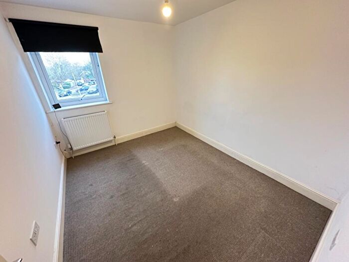 1 Bedroom Apartment To Rent In Mulberry Close, Luton, Bedfordshire, LU1