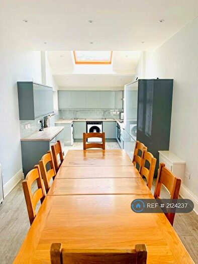 8 Bedroom Terraced House To Rent In Gainsborough Road, Liverpool, L15