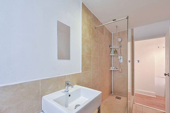 Studio To Rent In Sloane Avenue, Chelsea, London, SW3