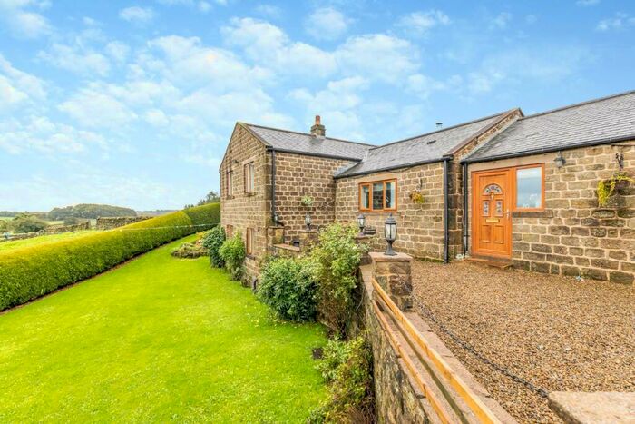 4 Bedroom Detached House For Sale In Stonehaven, Heyshaw, HG3