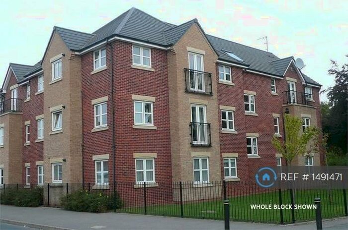 2 Bedroom Flat To Rent In Brodie Close, Rugby, CV21