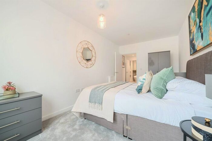 2 Bedroom Apartment To Rent In Bed, First Floor Iron At Capercaillie Court In Elements, EN3