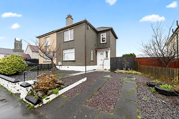 3 Bedroom Semi-Detached House For Sale In Greenfoot, Kilwinning, KA13