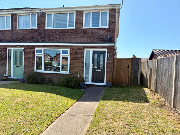 3 Bedroom End Of Terrace House For Sale In Mill Close, Trimley St. Martin, Felixstowe, IP11