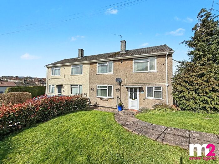 3 Bedroom Semi Detached House For Sale In Graig Wood Close, Newport, NP20