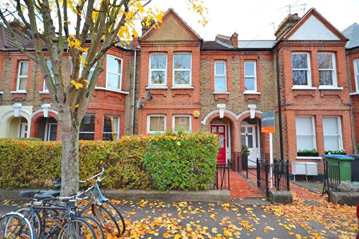 1 Bedroom Flat To Rent In Carr Road, London, E17