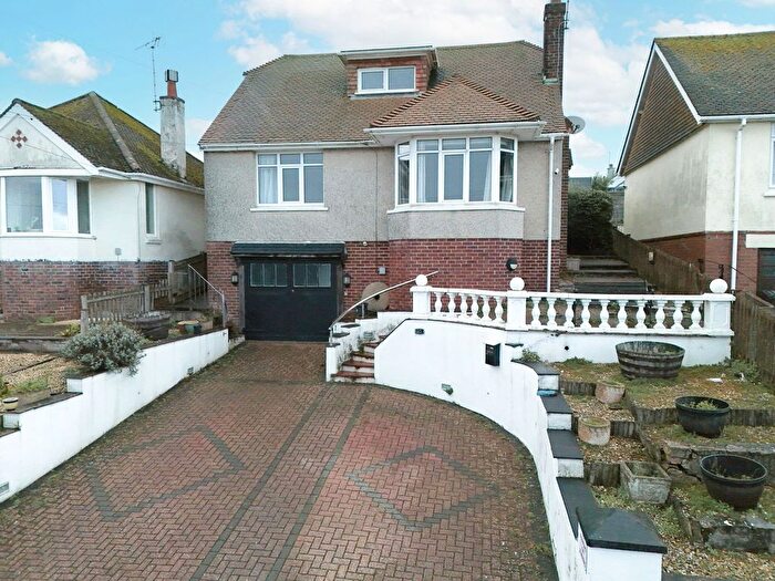 3 Bedroom Detached House For Sale In Cecilia Road, Paignton, TQ3