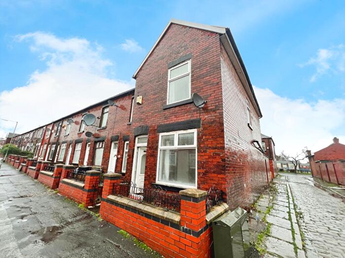 2 Bedroom Terraced House For Sale In Beverley Road, Bolton, Lancashire, BL1