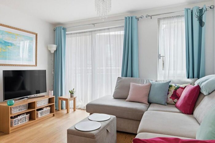 1 Bedroom Apartment For Sale In Ivy Point, Hannaford Walk, E3