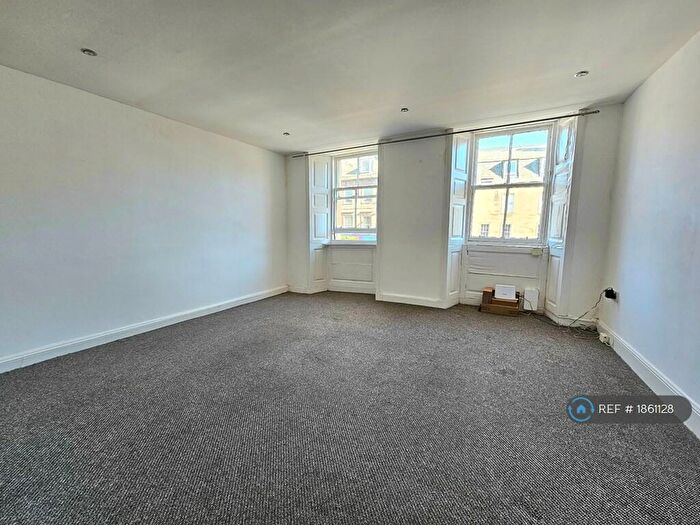 1 Bedroom Flat To Rent In High Street, Montrose, DD10