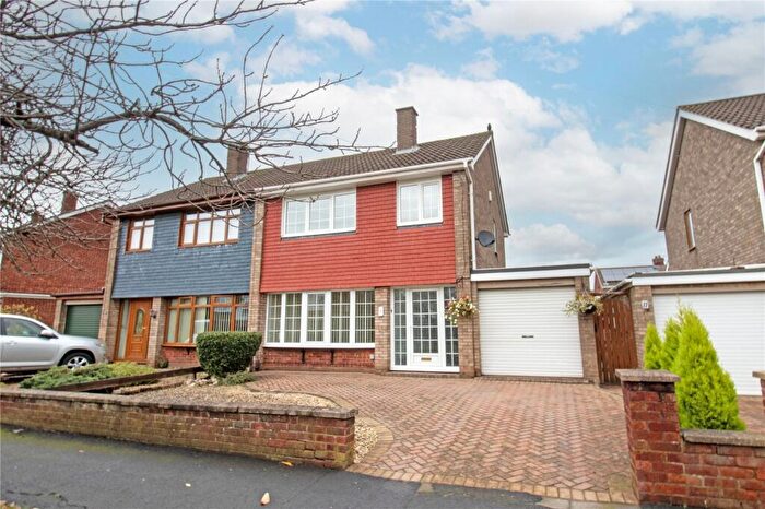 3 Bedroom Semi Detached House For Sale In Holme Hall Avenue, Bottesford, Scunthorpe, Lincolnshire, DN16