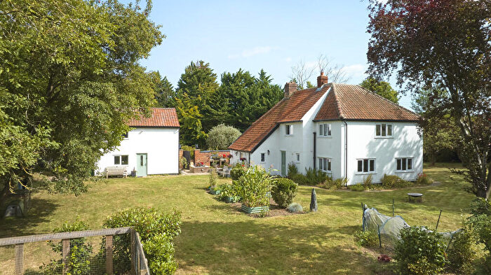 5 Bedroom Detached House For Sale In Kennett, Newmarket, Suffolk, CB8