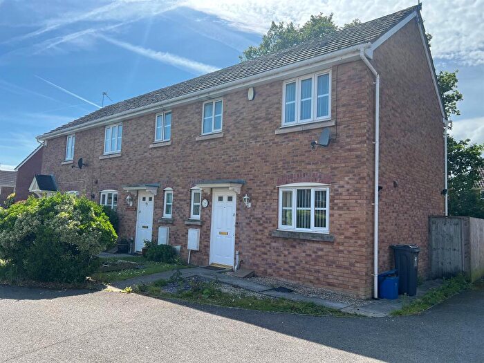 3 Bedroom End Of Terrace House For Sale In Jenkins Way, St. Mellons, Cardiff, CF3
