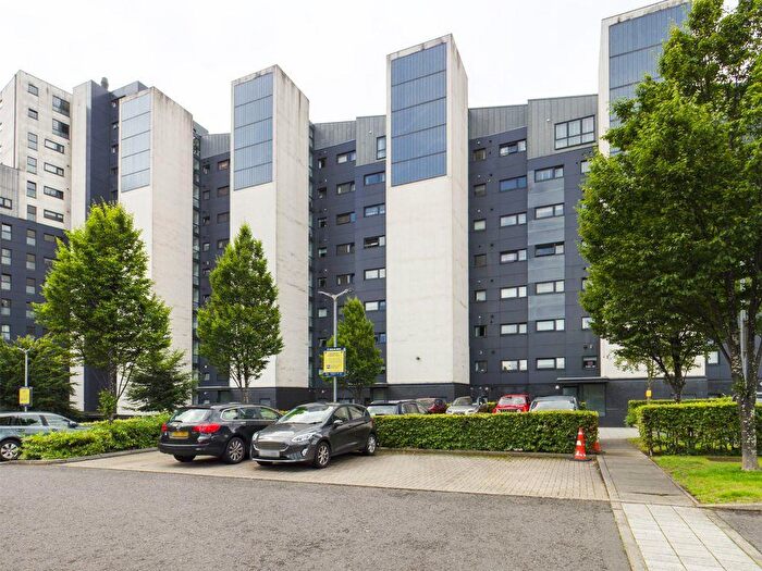2 Bedroom Flat To Rent In Finnieston Street, Finnieston, Glasgow, G3