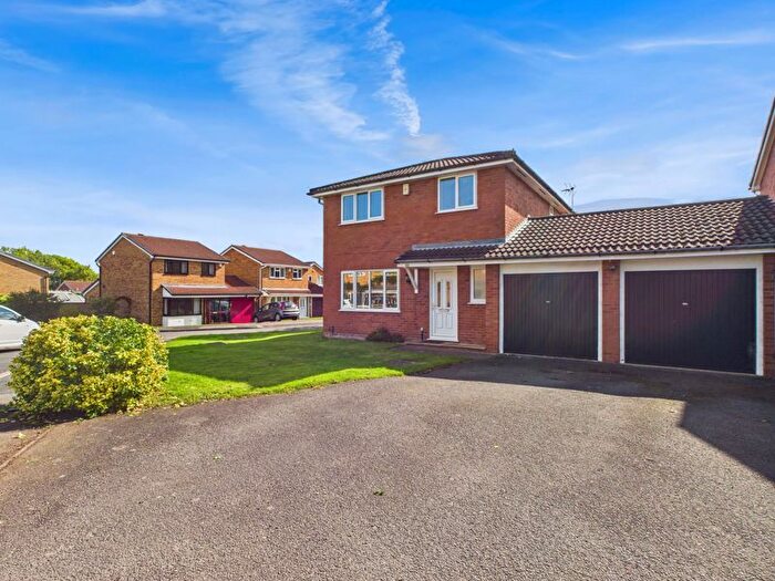 4 Bedroom Detached House For Sale In Coniston Drive, Priorslee, Telford, Shropshire., TF2