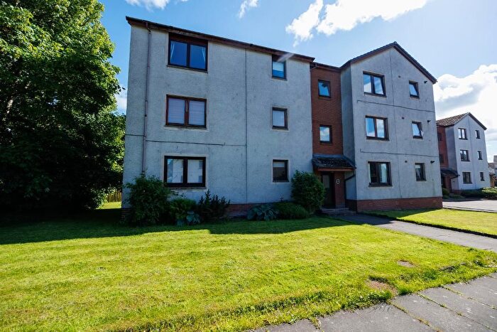 2 Bedroom Flat For Sale In Cupar Mills, Cupar, KY15