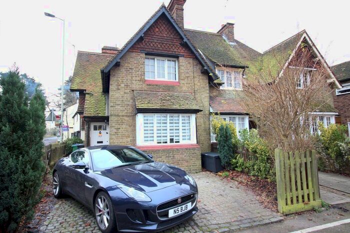 2 Bedroom Property To Rent In Watford Heath, Watford, WD19