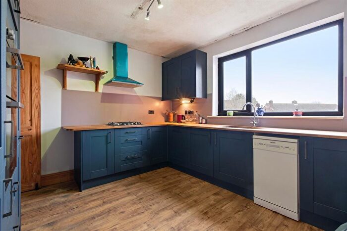 2 Bedroom Terraced House For Sale In Belmont Road, Malvern, WR14